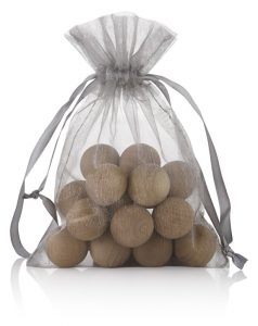 wood ball made of camphorwood1